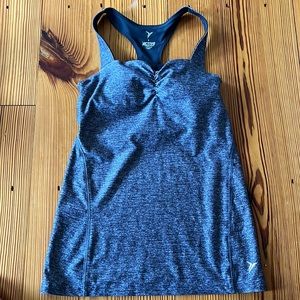 Size small old navy running/ yoga top